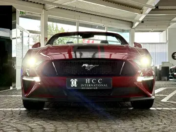 FORD Mustang GT V8 Autom.   UNFALLFREI   1.Hand   Top