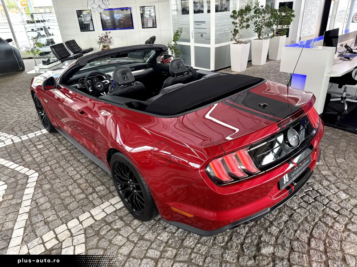 FORD Mustang GT V8 Autom.   UNFALLFREI   1.Hand   Top