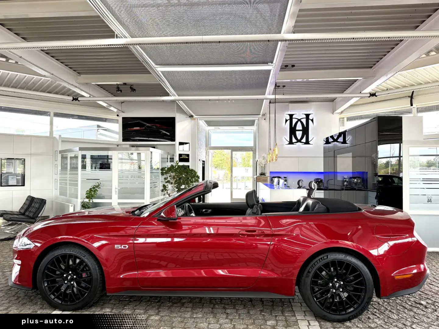 FORD Mustang GT V8 Autom.   UNFALLFREI   1.Hand   Top