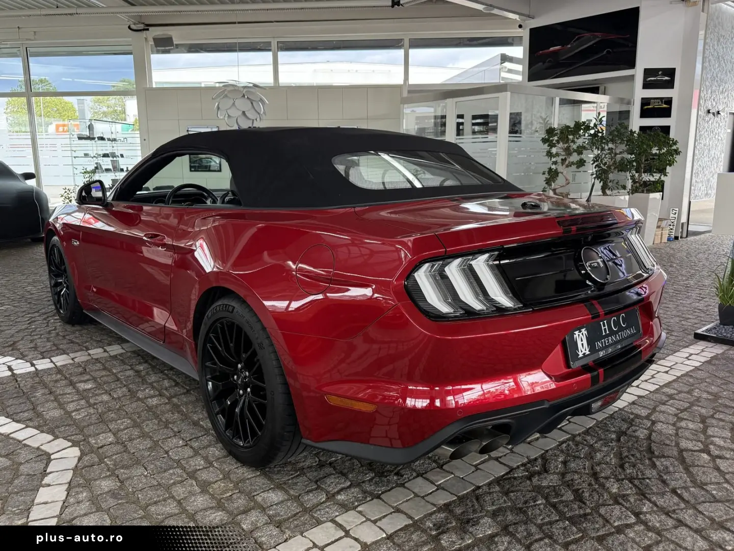 FORD Mustang GT V8 Autom.   UNFALLFREI   1.Hand   Top