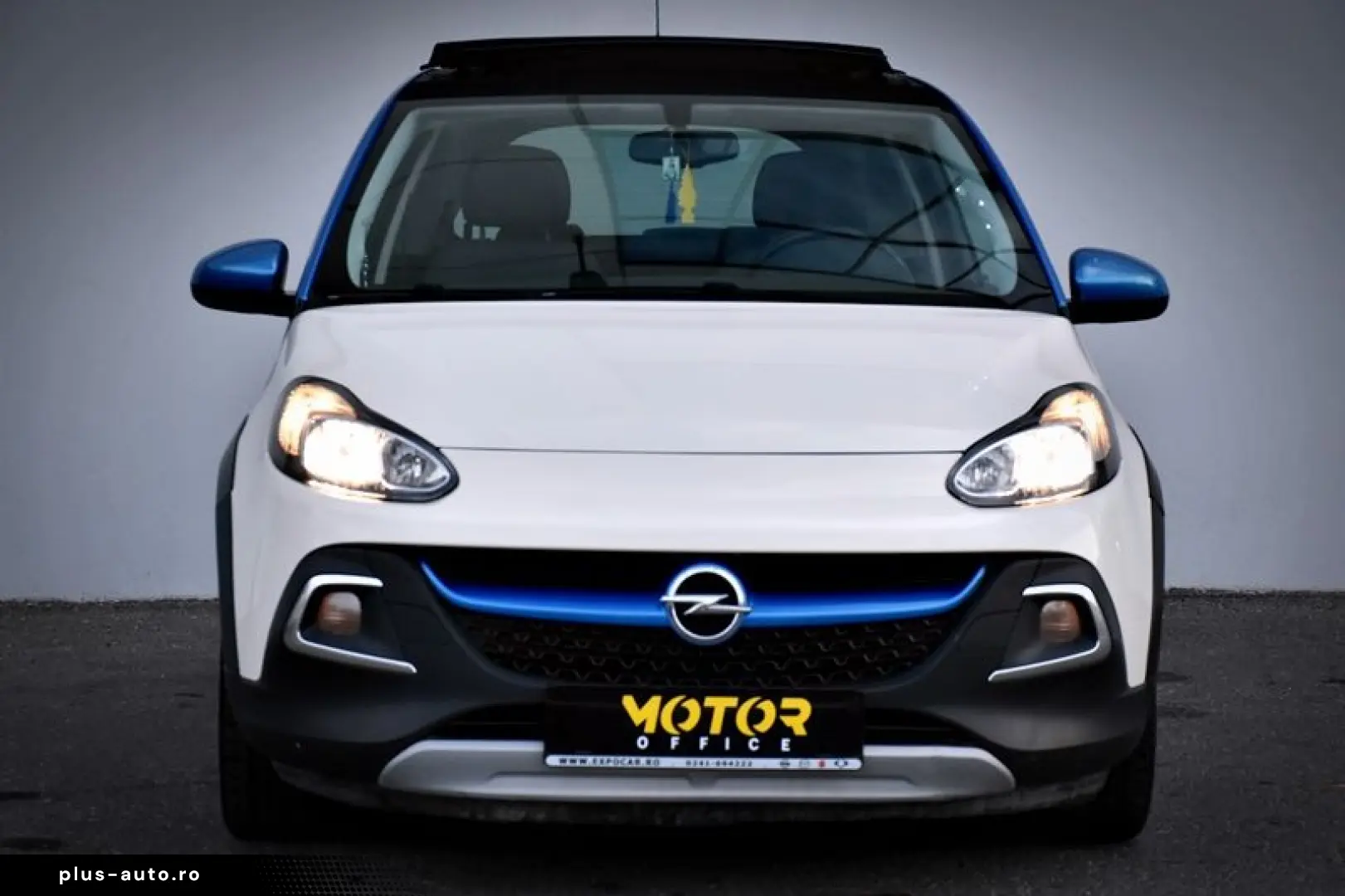 Opel Adam