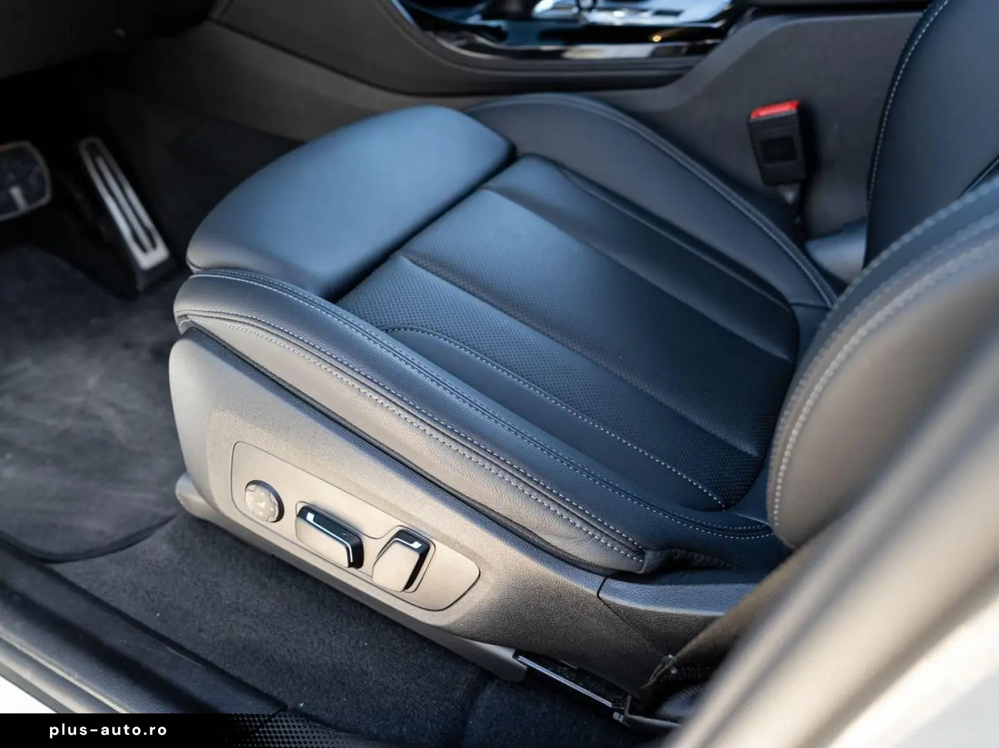 BMW X4 2025 — imagine 10