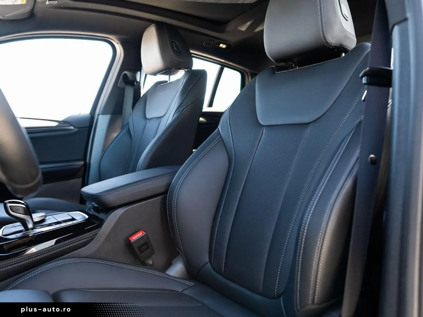 BMW X4 2025 — imagine 11