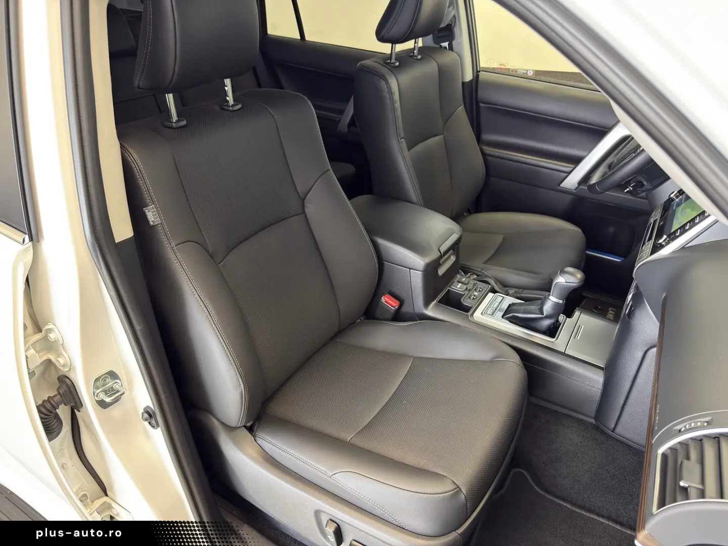 TOYOTA Land Cruiser 2.8 D4-D Executive