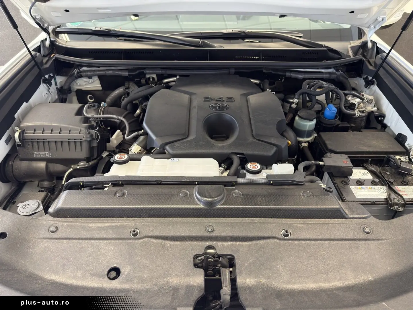TOYOTA Land Cruiser 2.8 D4-D Executive
