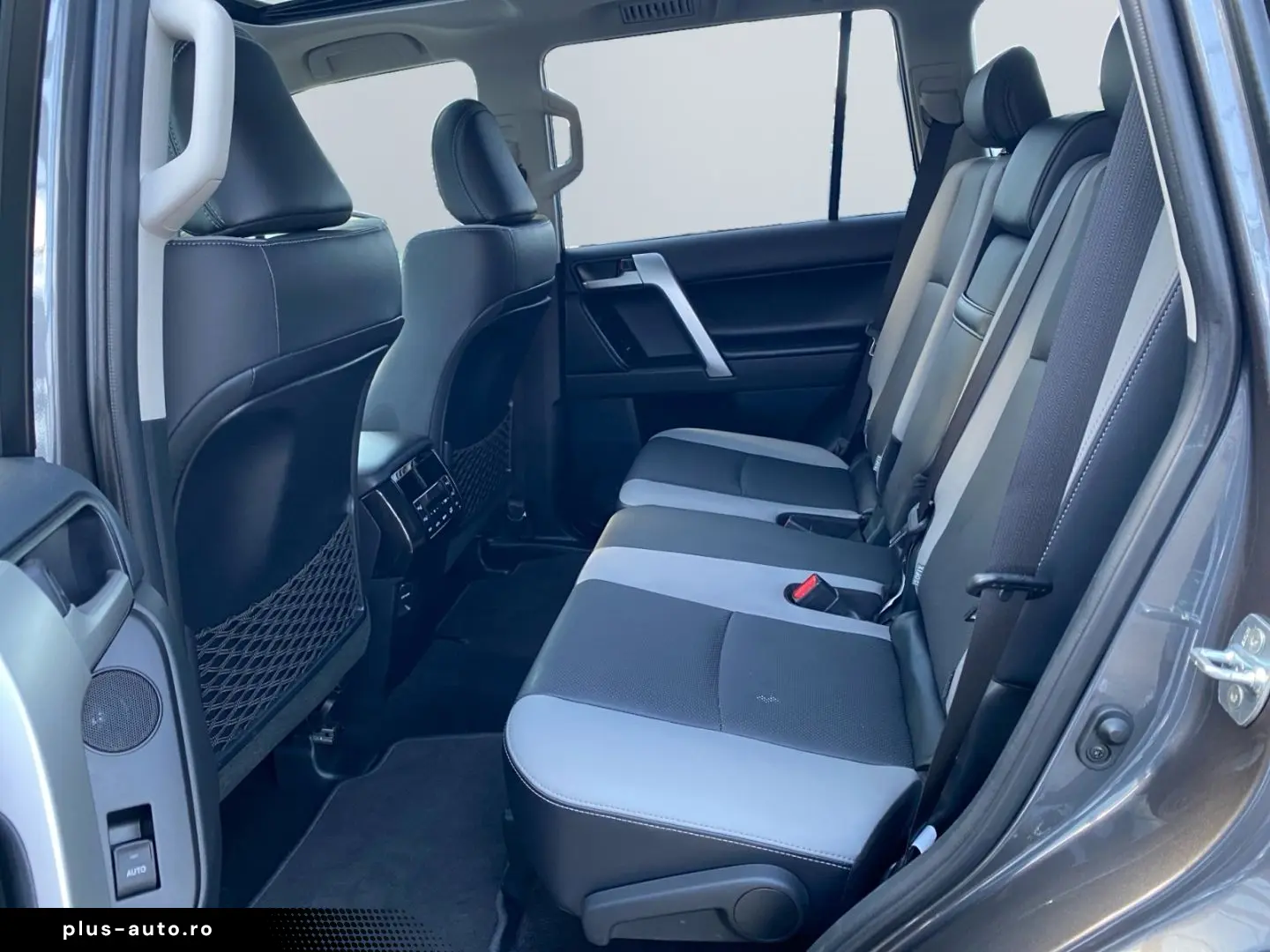 TOYOTA Land Cruiser 2.8D TEC-Edition 4x4