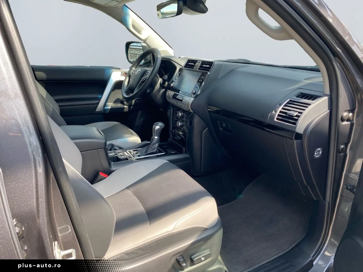 TOYOTA Land Cruiser 2.8D TEC-Edition 4x4