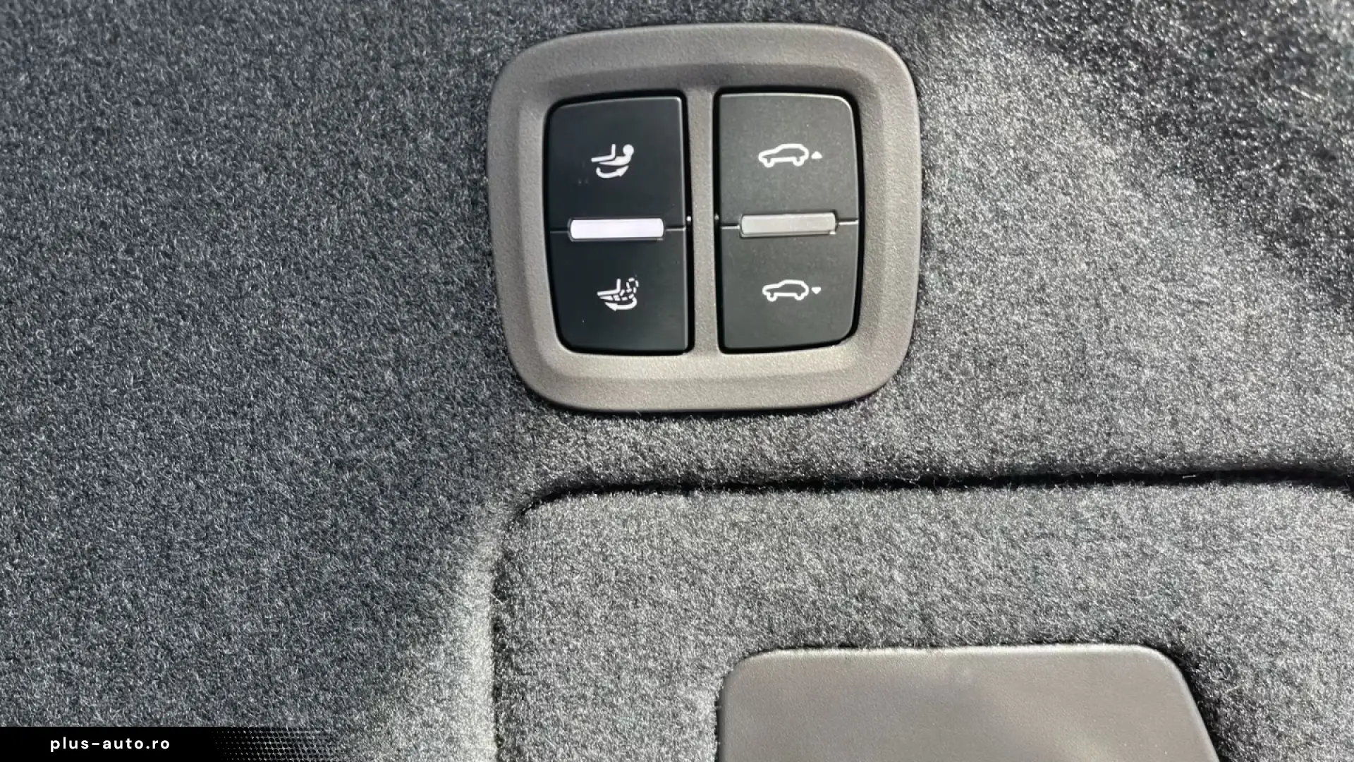 Porsche Cayenne E-Hybrid Coupe Panorama Surround-View