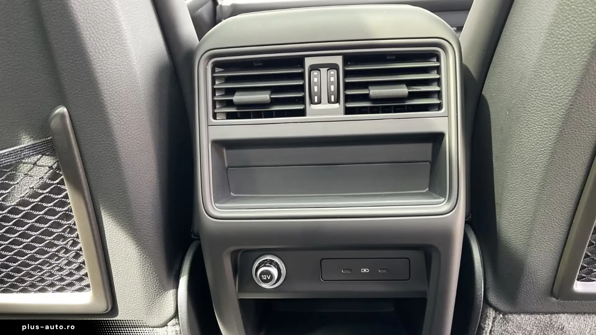 Porsche Cayenne E-Hybrid Coupe Panorama Surround-View