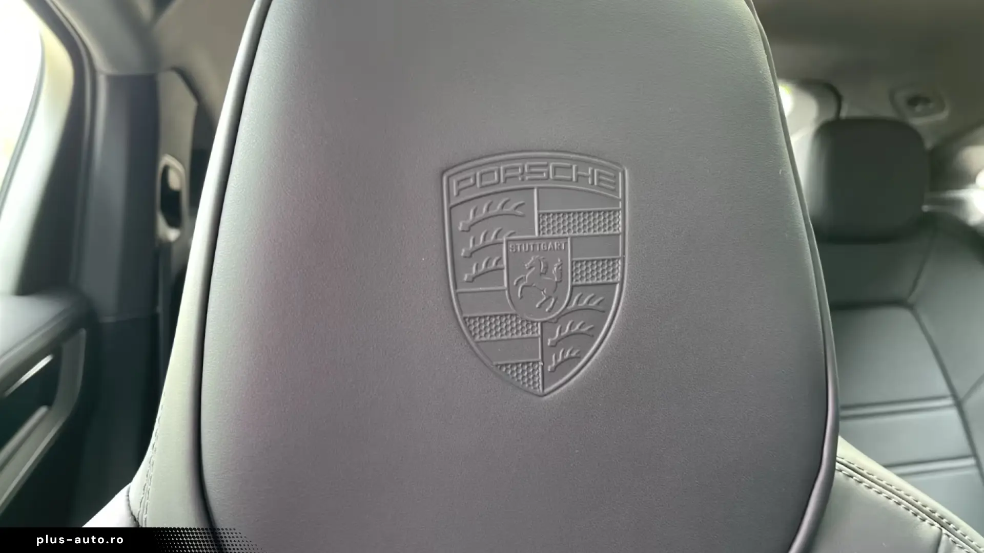Porsche Cayenne E-Hybrid Coupe Panorama Surround-View