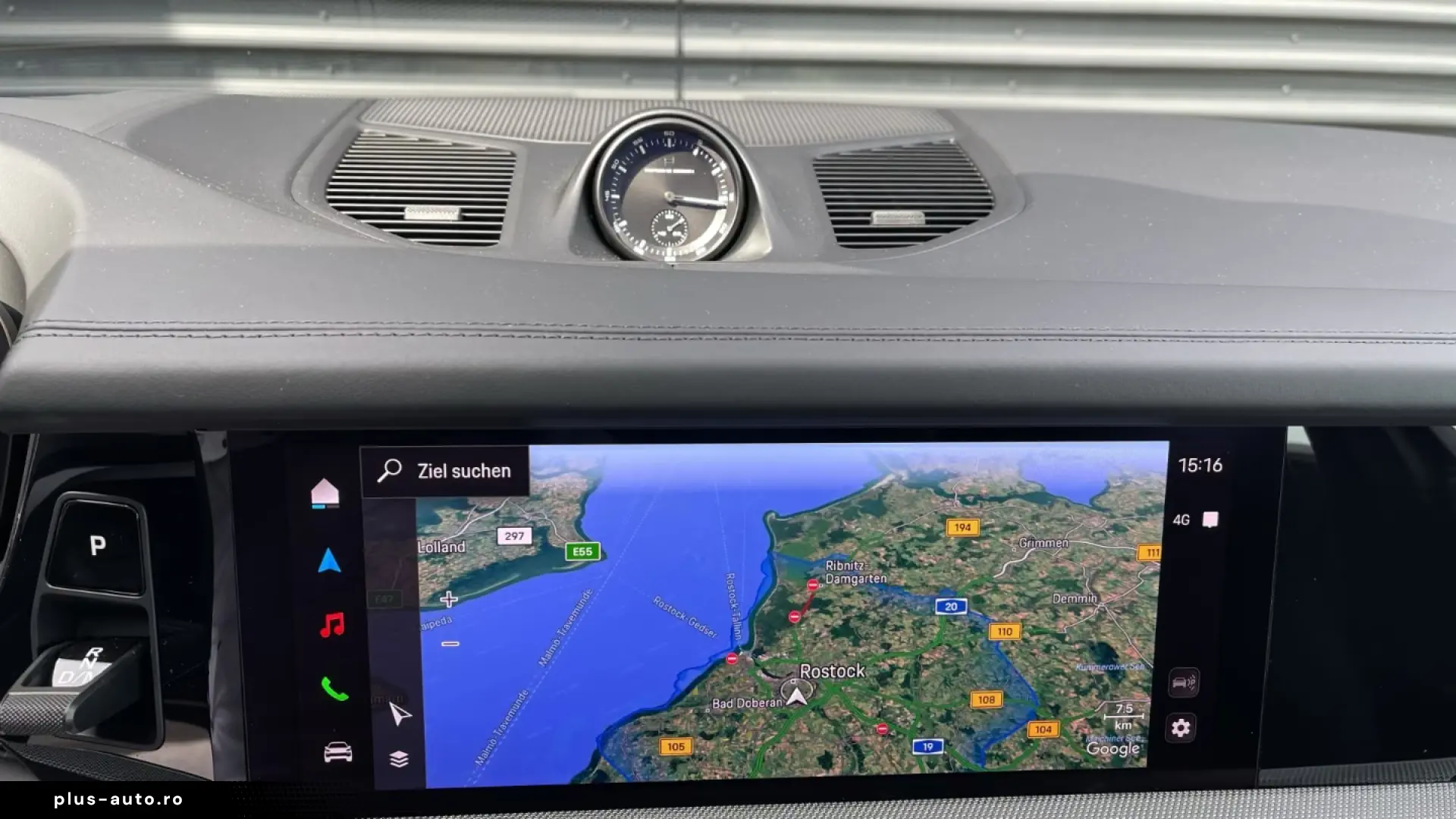 Porsche Cayenne E-Hybrid Coupe Panorama Surround-View