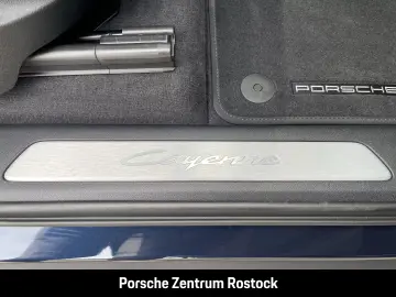 Porsche Cayenne E-Hybrid Coupe Panorama Surround-View