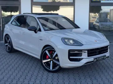 PORSCHE Cayenne S