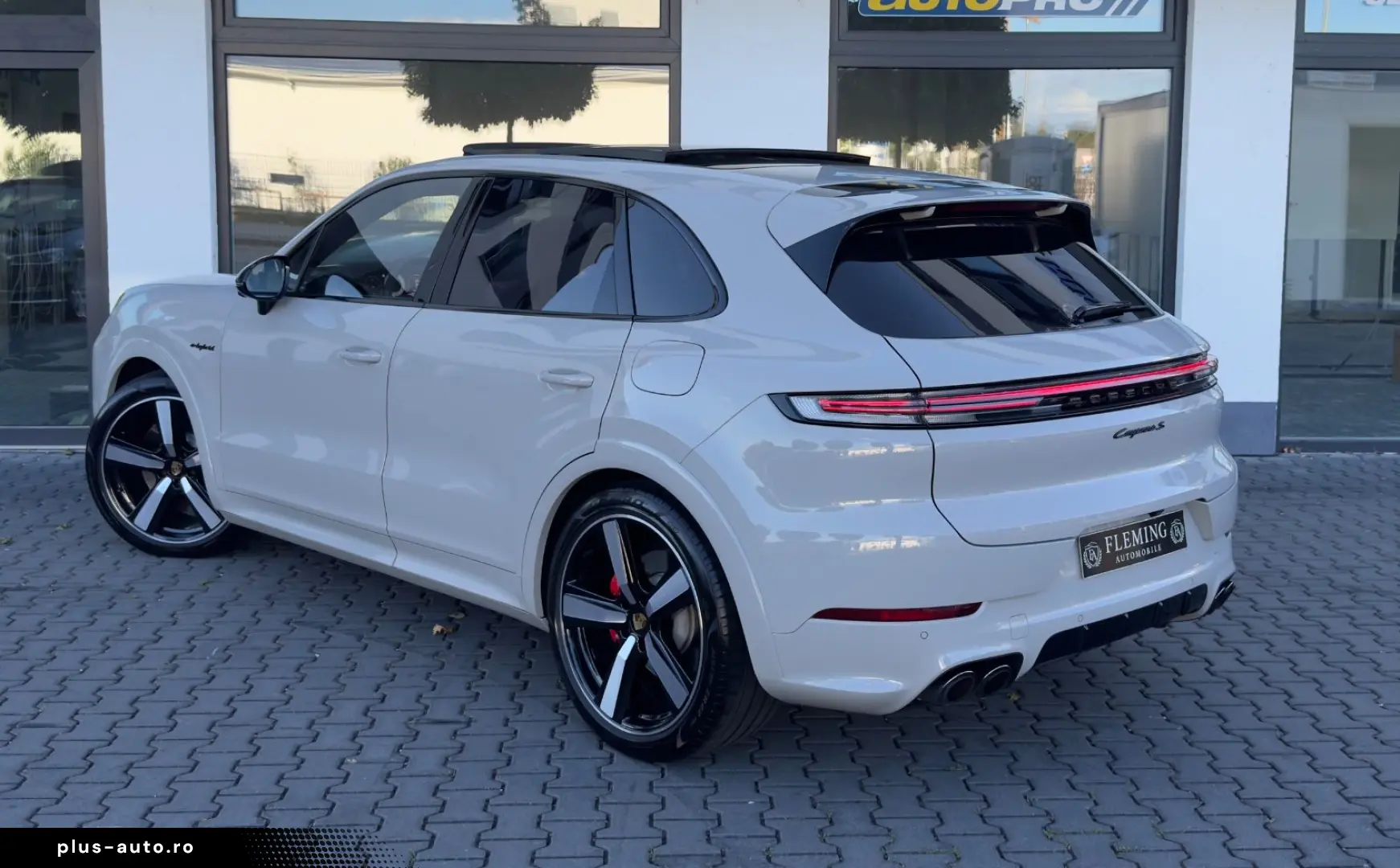 PORSCHE Cayenne S