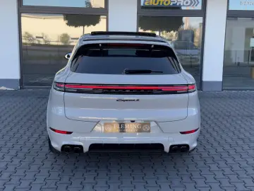 PORSCHE Cayenne S