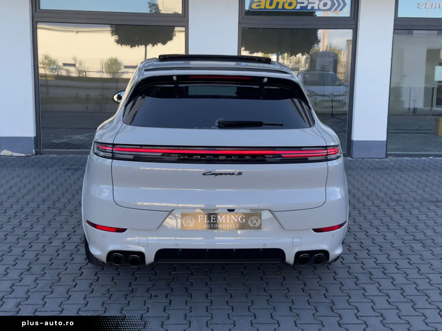 PORSCHE Cayenne S
