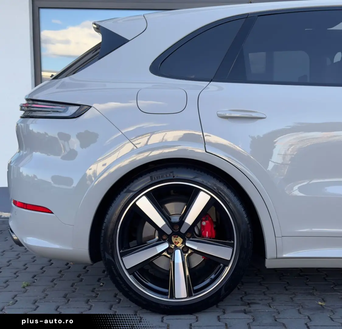 PORSCHE Cayenne S