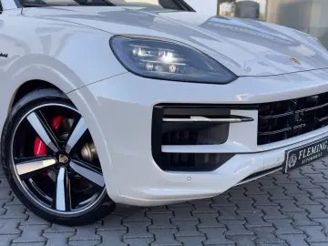 PORSCHE Cayenne S