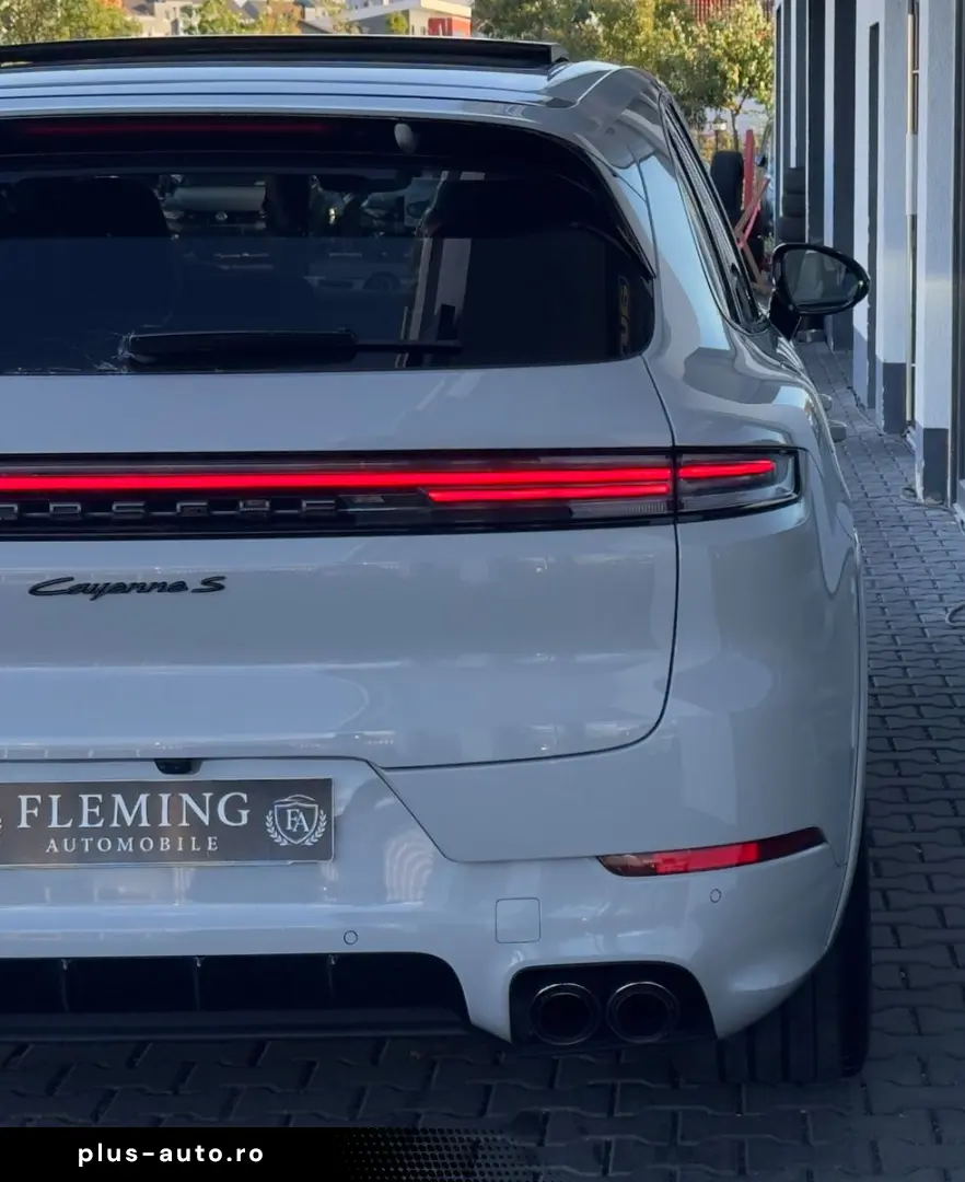 PORSCHE Cayenne S