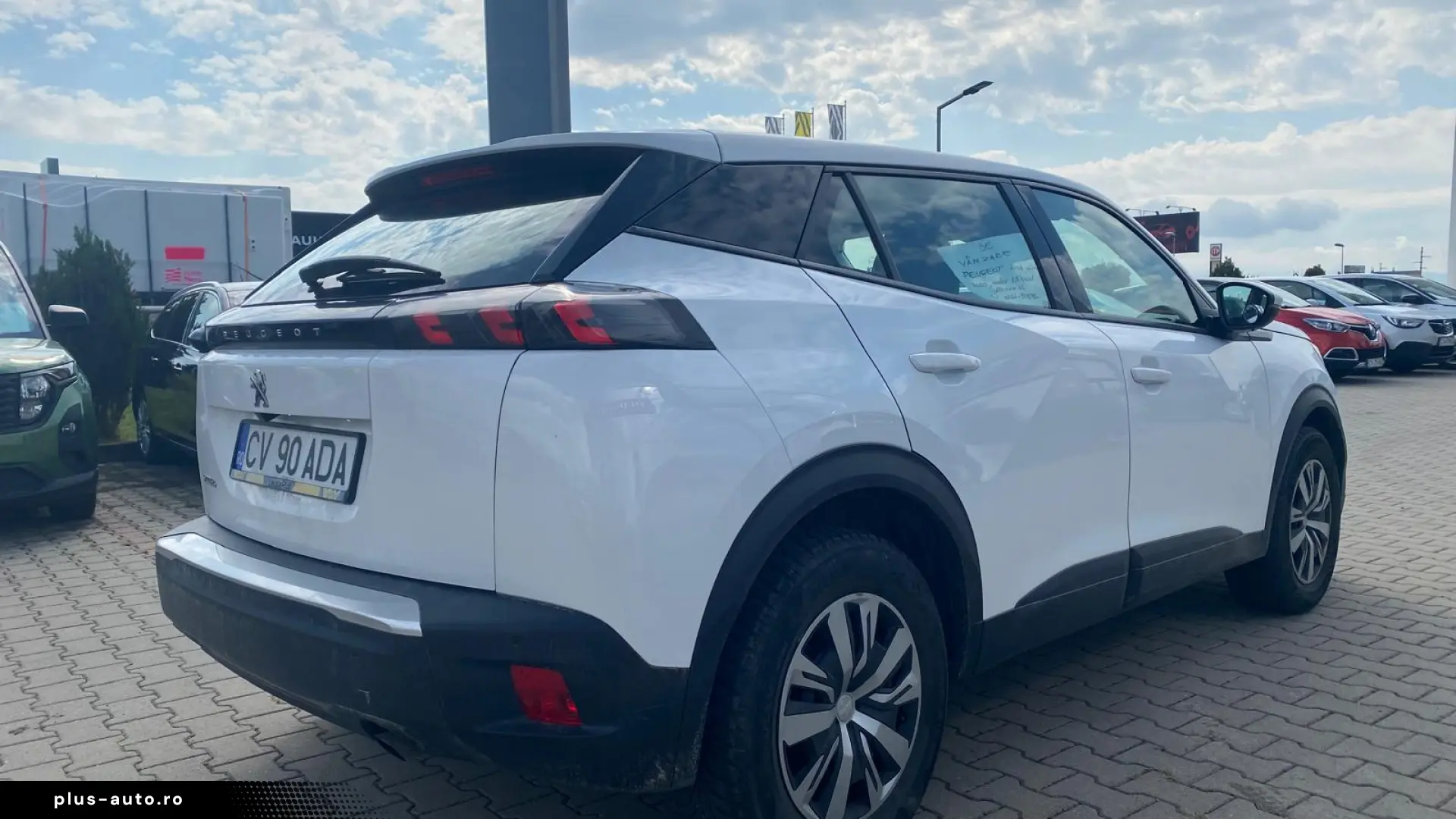 PEUGEOT 2008 2020