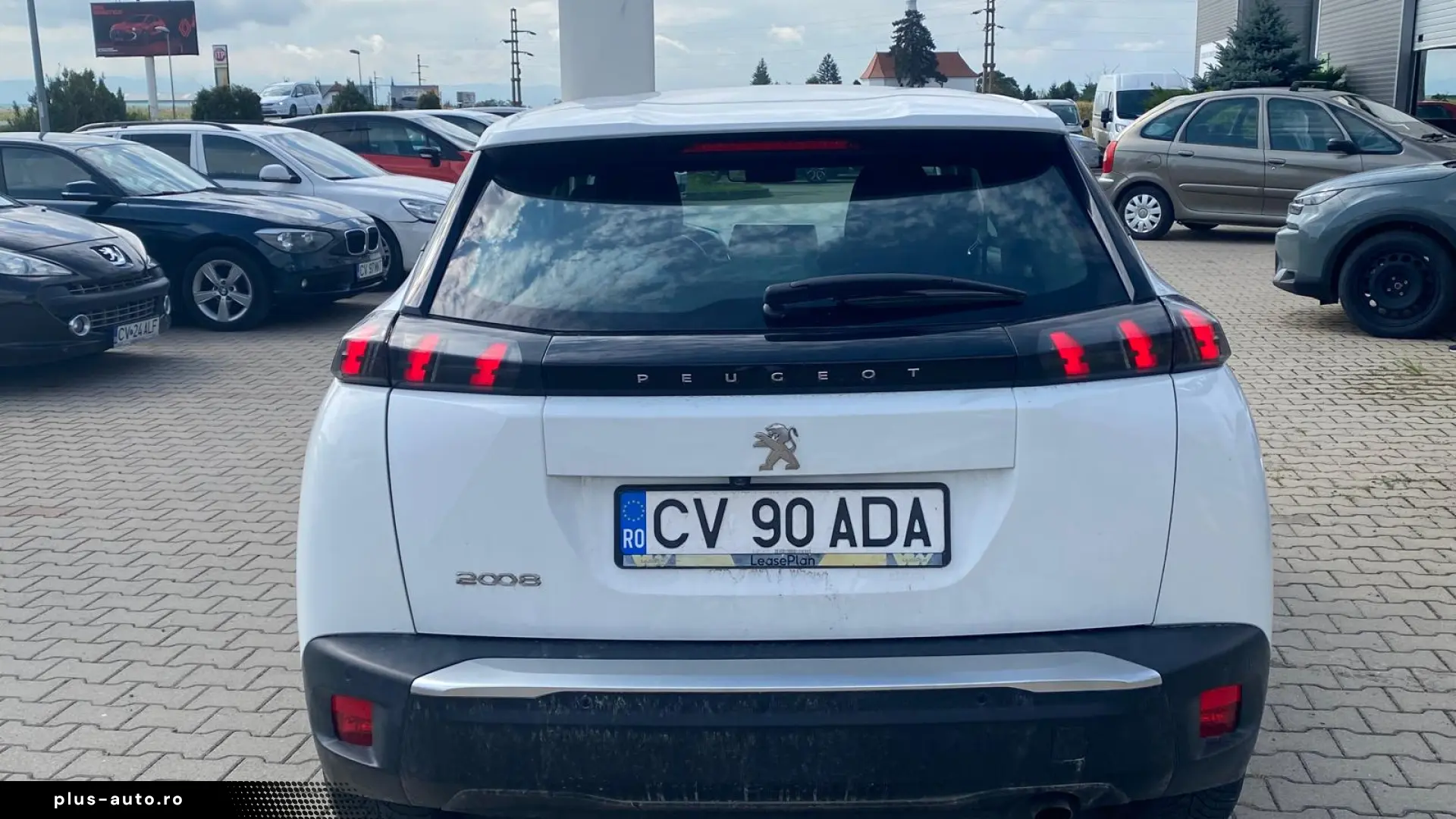 PEUGEOT 2008 2020