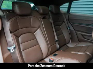 Porsche Taycan 4S Sport Turismo Black Edition club leather