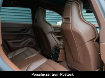 Porsche Taycan 4S Sport Turismo Black Edition club leather