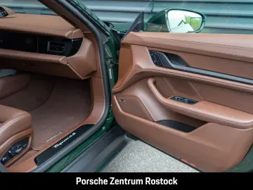Porsche Taycan 4S Sport Turismo Black Edition club leather