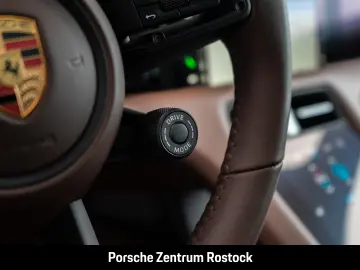 Porsche Taycan 4S Sport Turismo Black Edition club leather