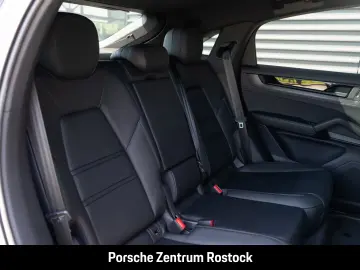 Porsche Cayenne E-Hybrid Coupe Black Edition InnoDrive