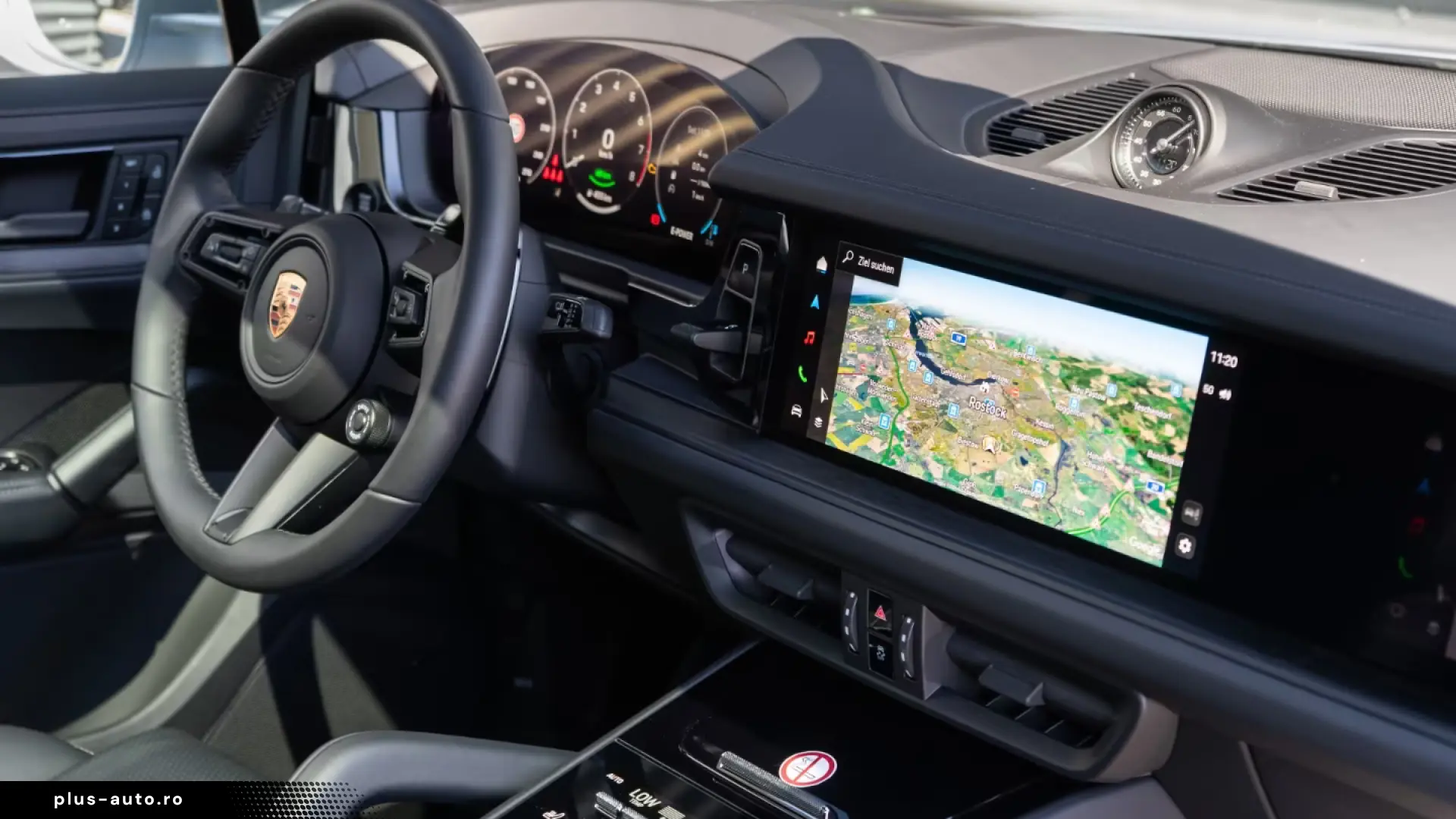 Porsche Cayenne E-Hybrid Coupe Black Edition InnoDrive