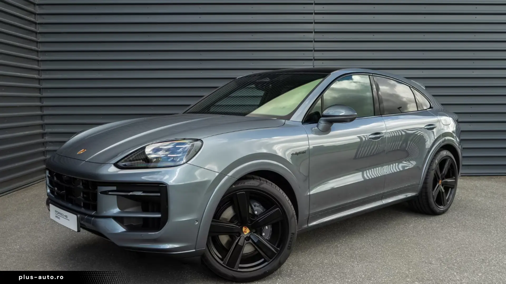 Porsche Cayenne E-Hybrid Coupe Black Edition InnoDrive
