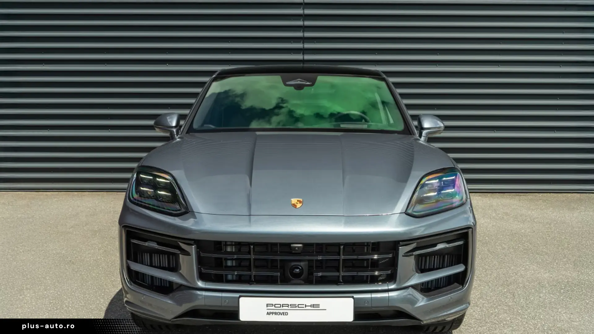 Porsche Cayenne E-Hybrid Coupe Black Edition InnoDrive