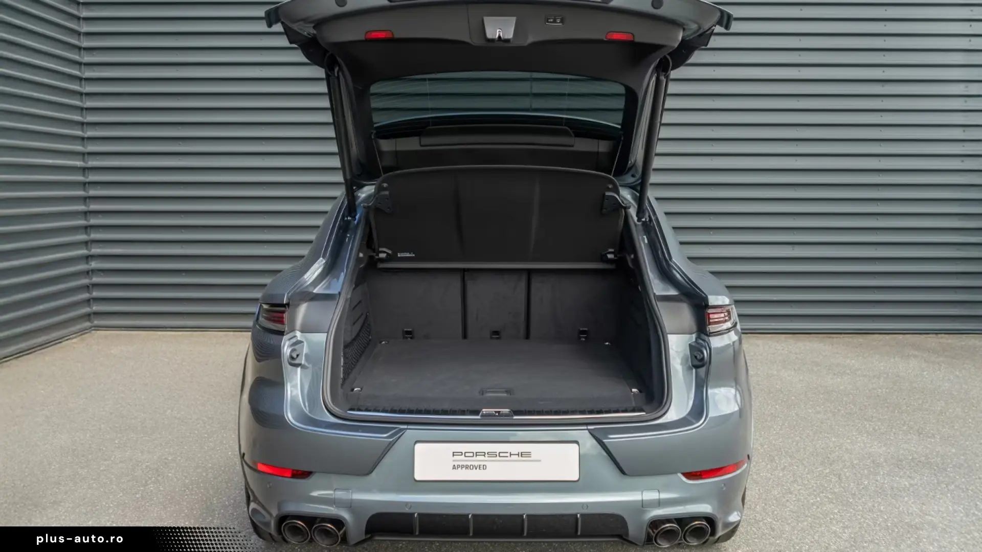 Porsche Cayenne E-Hybrid Coupe Black Edition InnoDrive