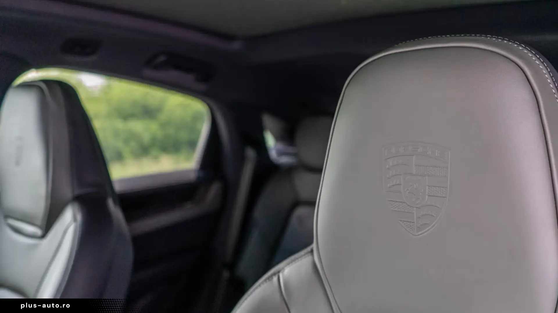 Porsche Cayenne E-Hybrid Coupe Black Edition InnoDrive