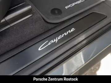 Porsche Cayenne E-Hybrid Coupe Black Edition InnoDrive