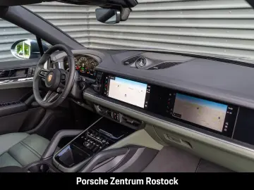 Porsche Cayenne E-Hybrid Coupe Black Edition InnoDrive