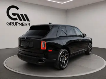 ROLLS ROYCE Cullinan Black Badge 600PS Luftfederung Voll