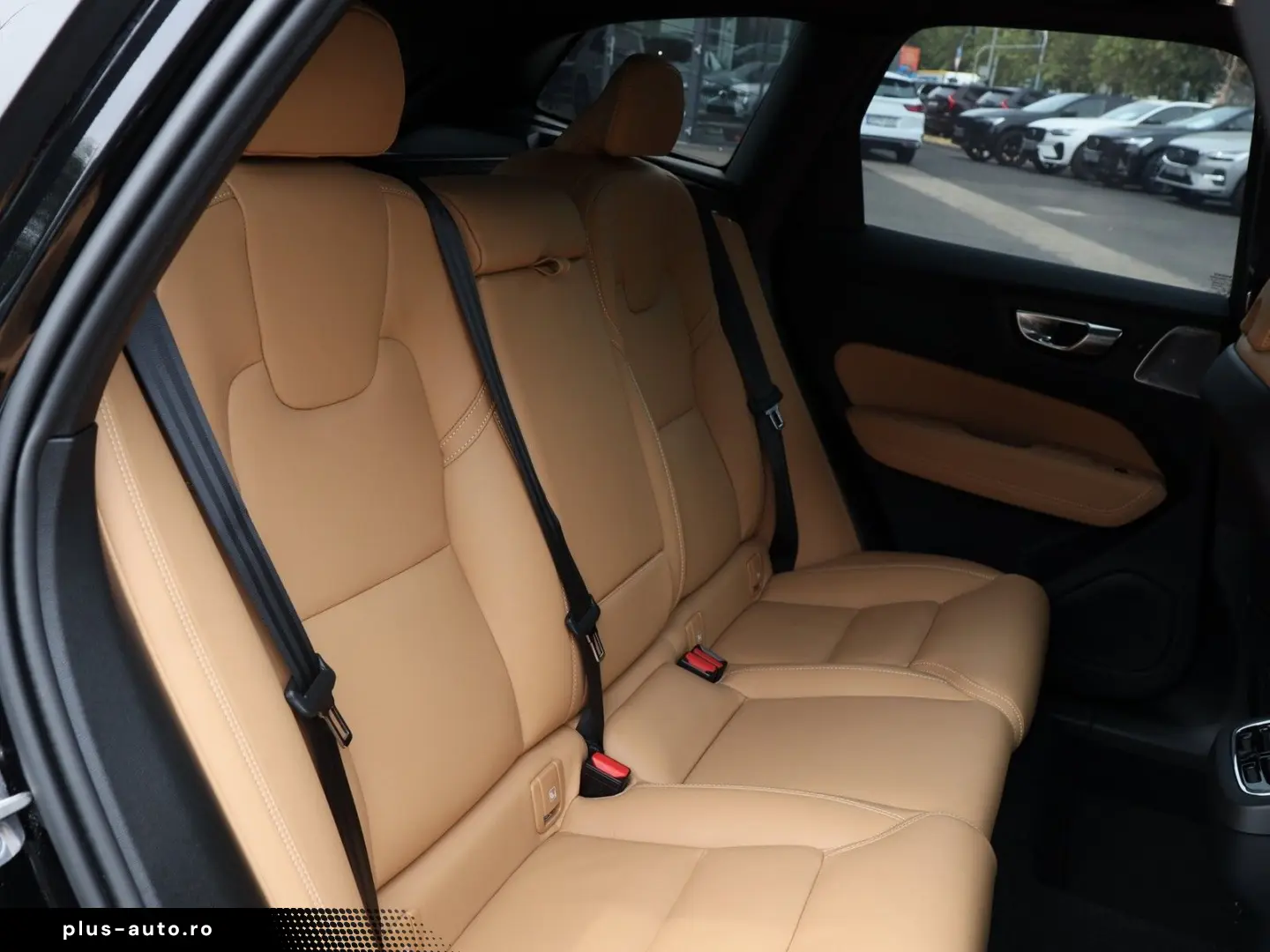 VOLVO XC60 B5 Ultra Dark AWD