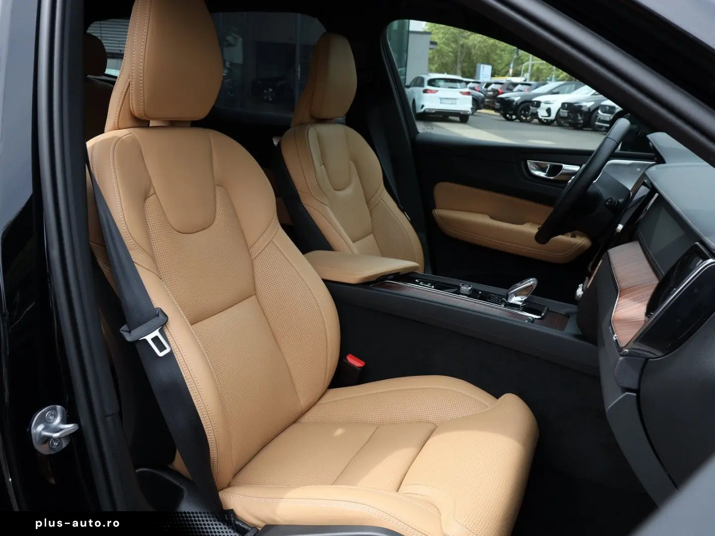 VOLVO XC60 B5 Ultra Dark AWD