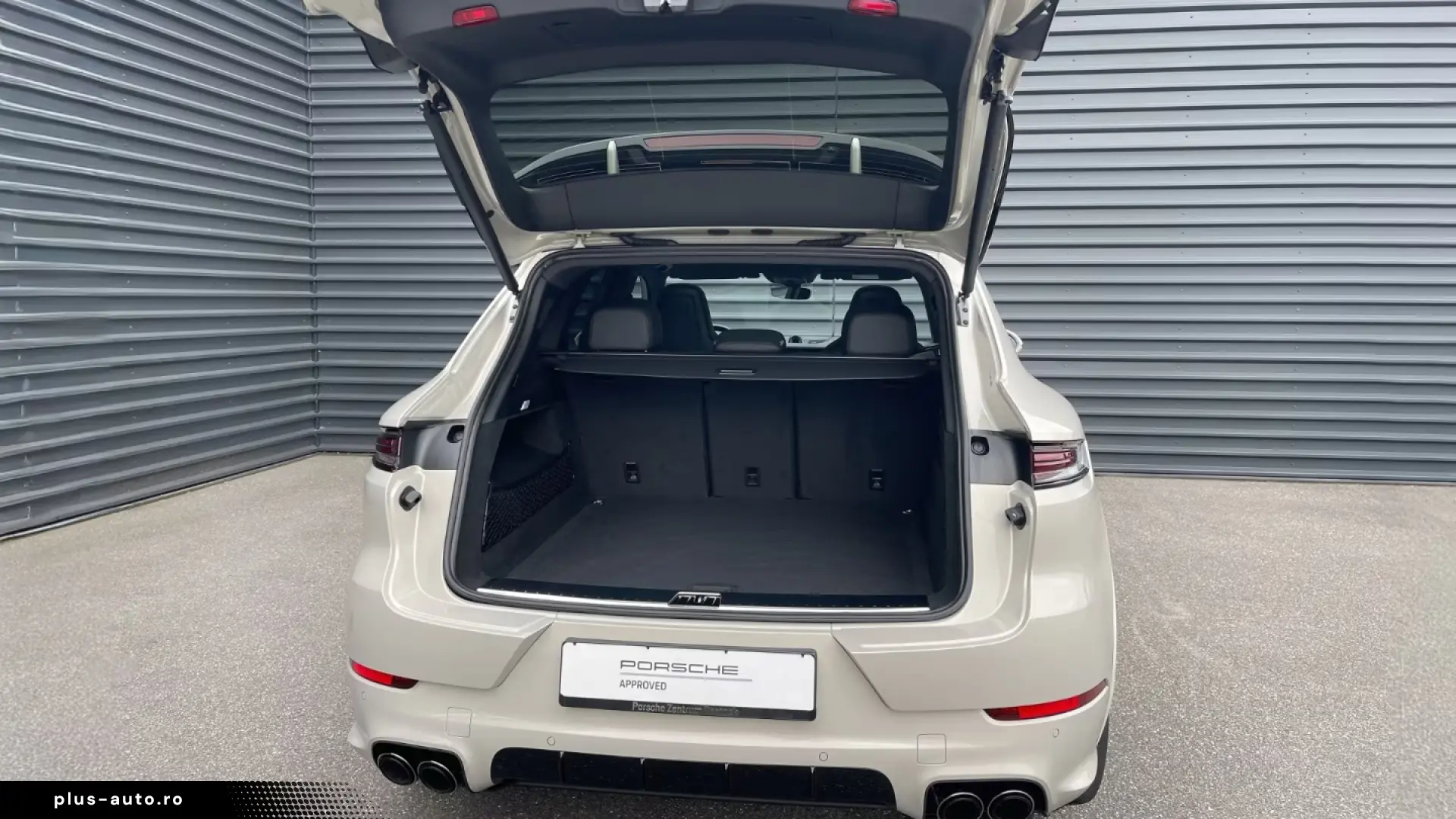 Porsche Cayenne S InnoDrive Head-Up Sportabgas BOSE LED