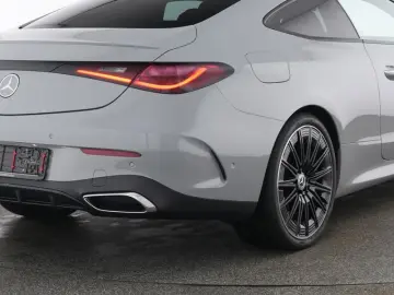 MERCEDES-BENZ CLE 300 4M AMG