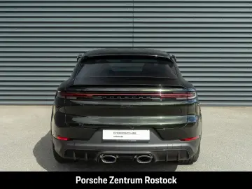 Porsche Cayenne Turbo E-Hybrid Coupe with GT-Paket