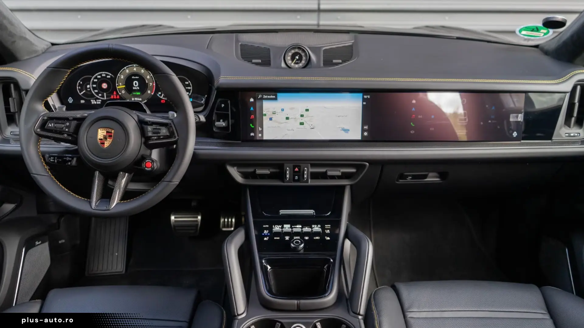 Porsche Cayenne Turbo E-Hybrid Coupe with GT-Paket