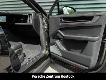 Porsche Cayenne Turbo E-Hybrid Coupe with GT-Paket