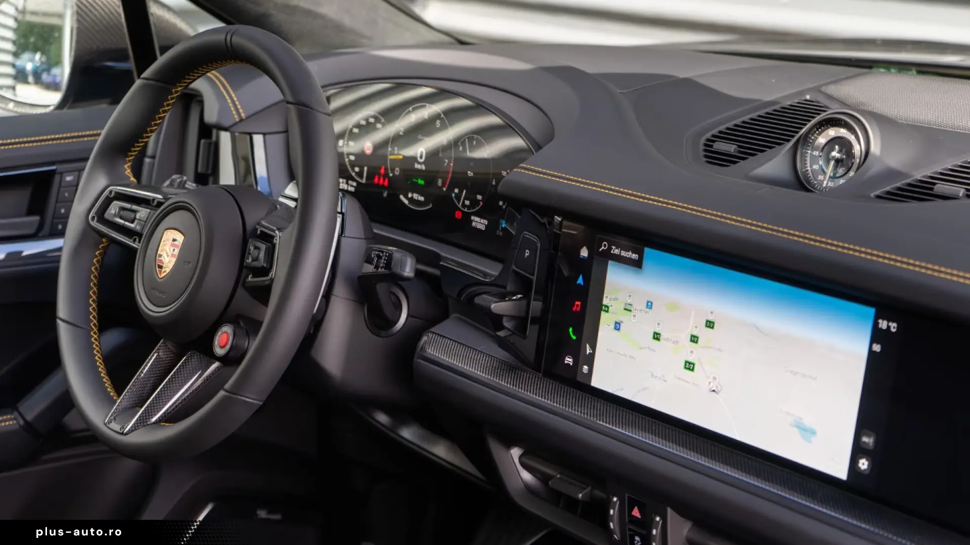 Porsche Cayenne Turbo E-Hybrid Coupe with GT-Paket