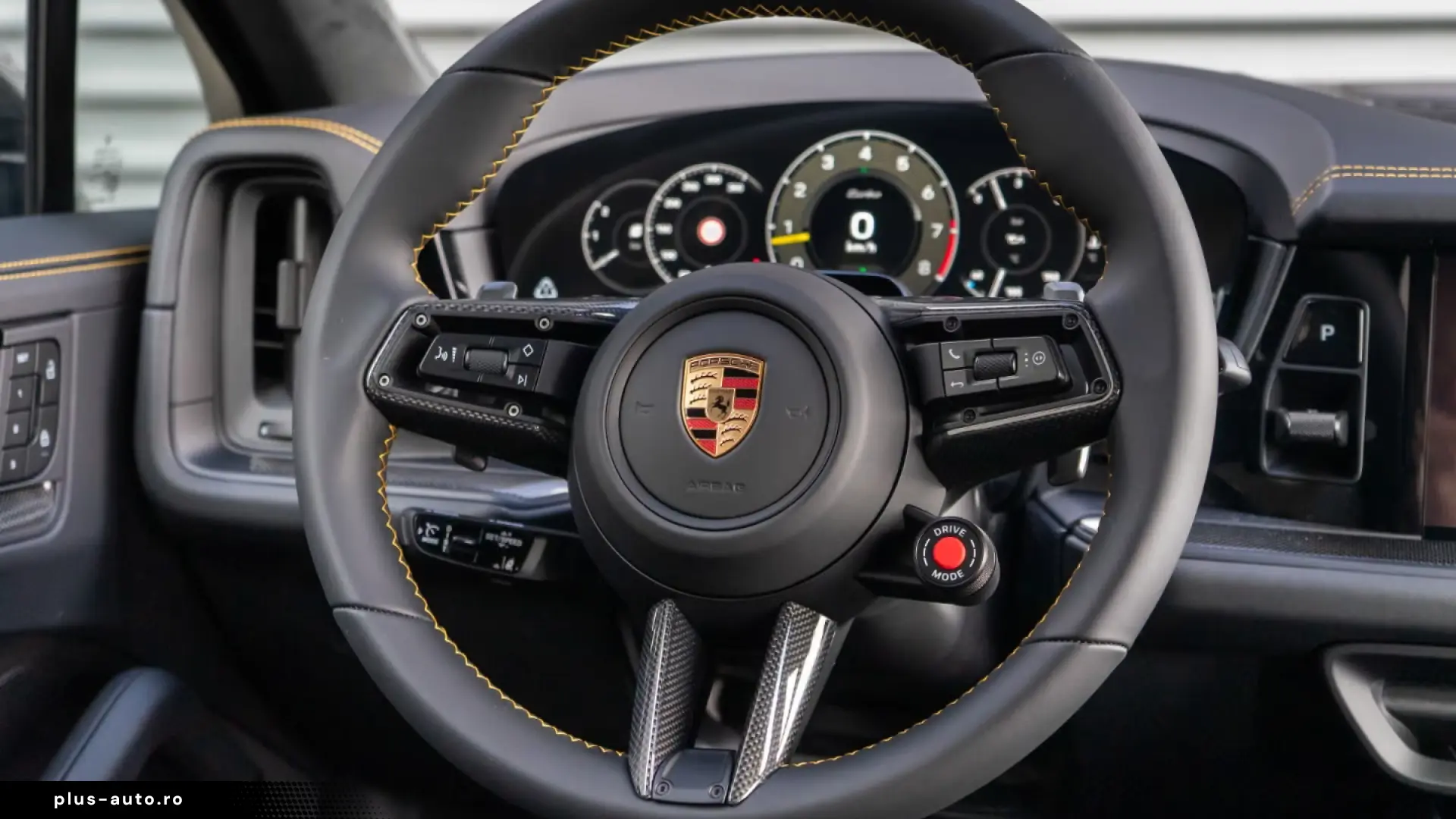 Porsche Cayenne Turbo E-Hybrid Coupe with GT-Paket