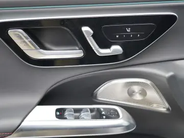 MERCEDES-BENZ M-AMG E 53 Hybrid 4MATIC  Premium Plus…
