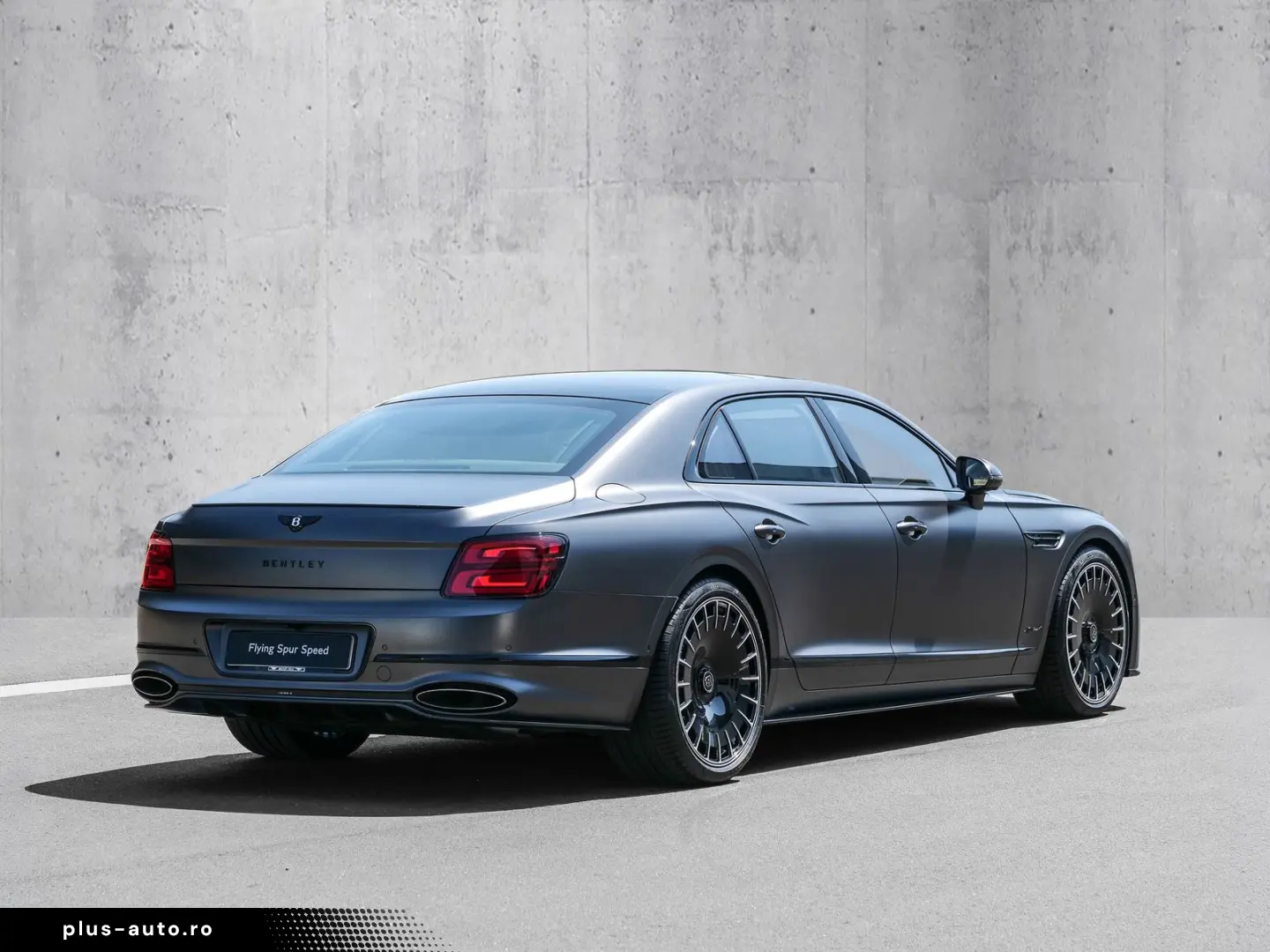 BENTLEY Flying Spur 2025 — imagine 3
