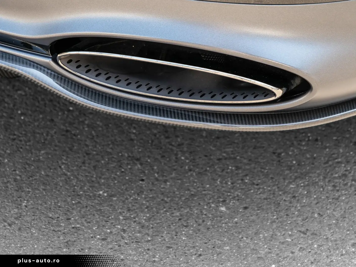BENTLEY Flying Spur 2025 — imagine 12